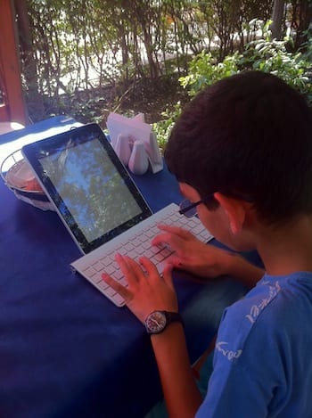 Çocuklara telifli yazı yazdırma