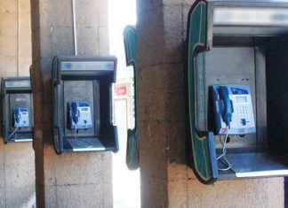 FETÖ Türkiye’de ankesörlü telefonu bitirdi