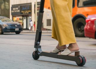 20 kilometre menzilli Hyundai elektrikli scooter